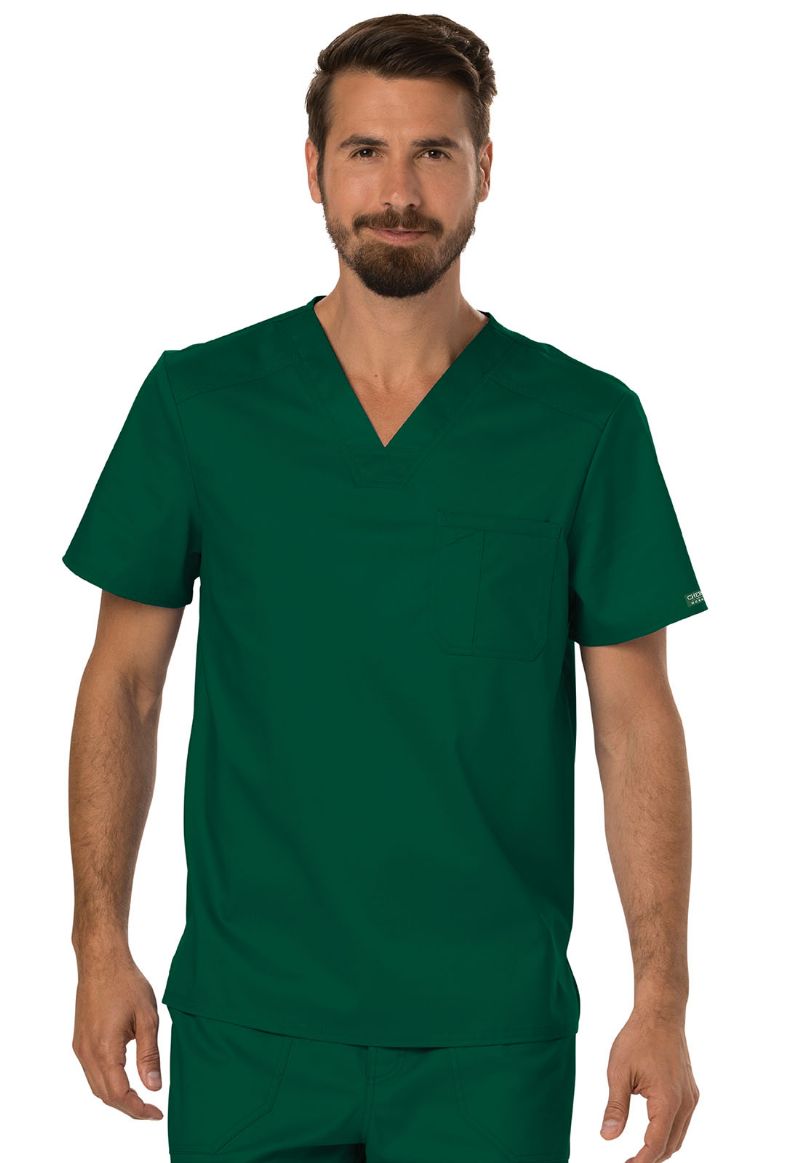 Men's Tuckable V-Neck Top - Hunter Green