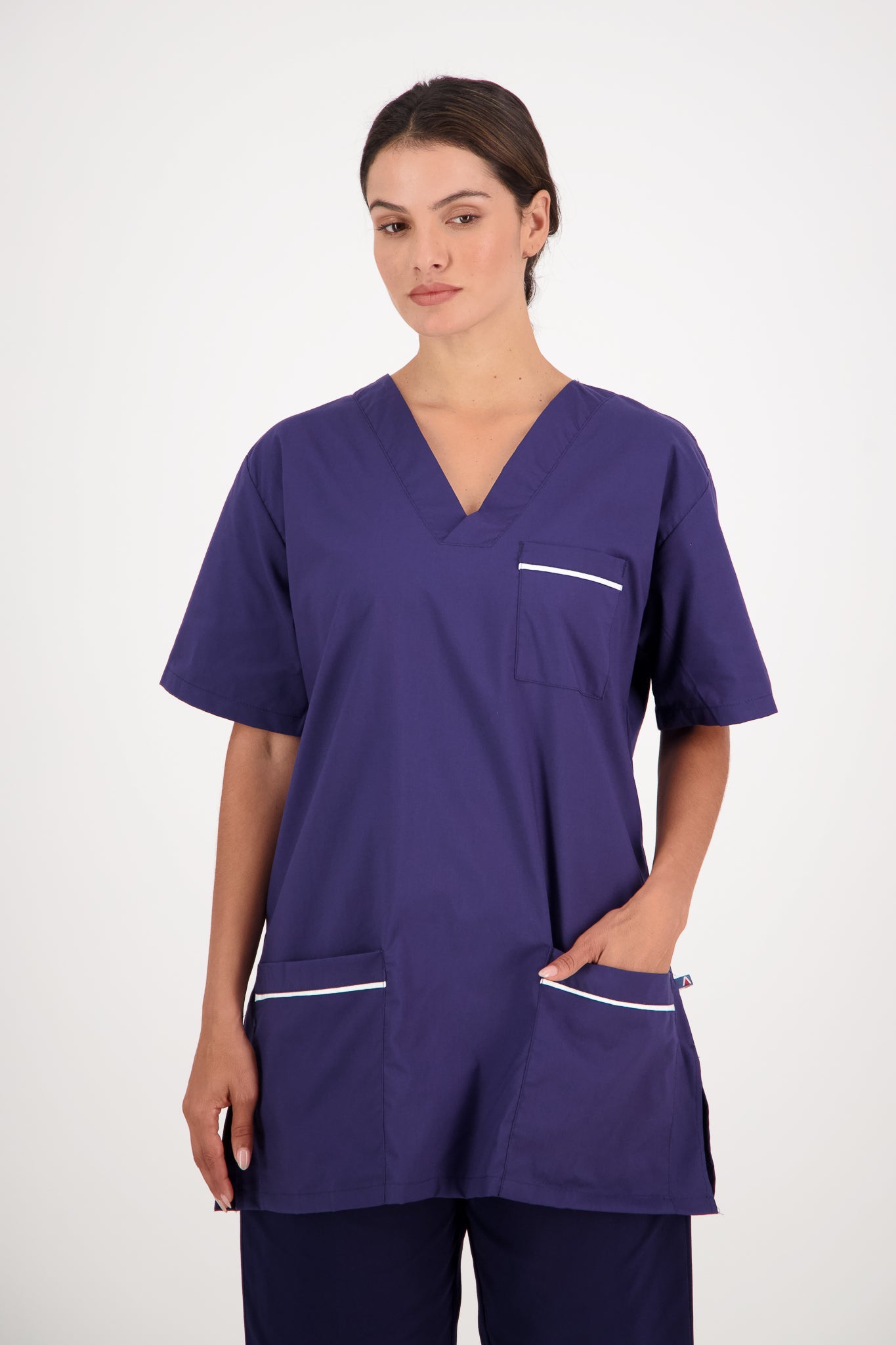 90° Wash V Neck Scrub Top - Navy/White